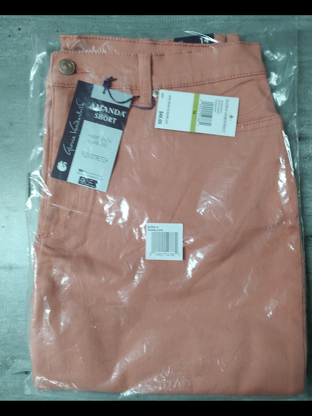 Gloria Vanderbilt Peach Blossom Amanda Shorts